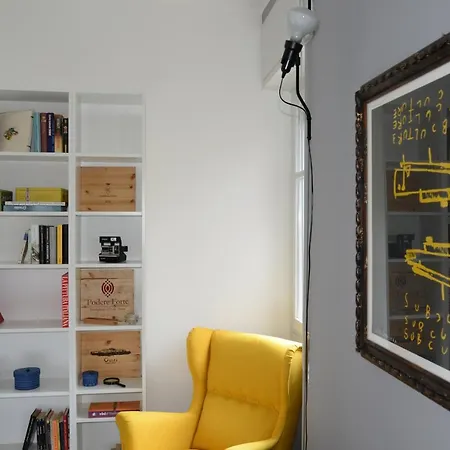 Apartamento Rezzonico - By Myhomeincomo